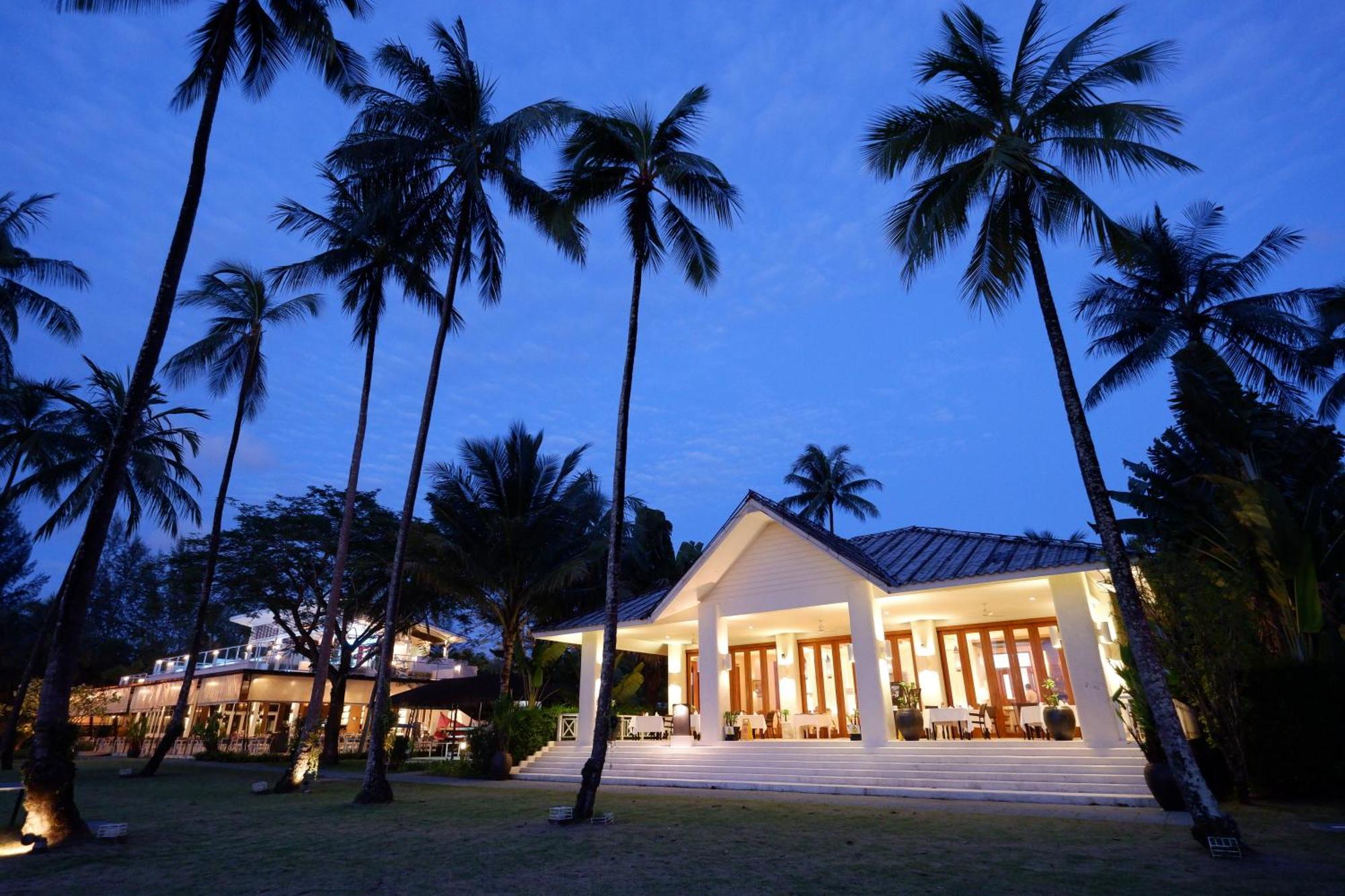 Kantary Beach Hotel Villas & Suites Khao Lak Exterior photo